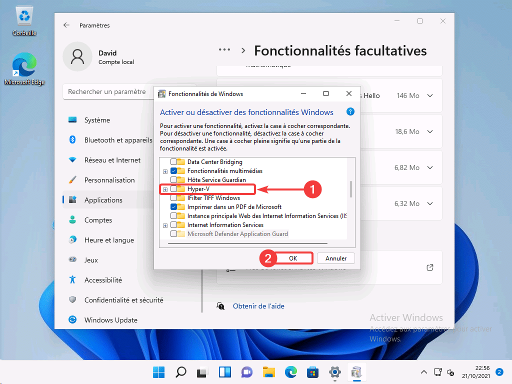 Cochez la case Hyper-V pour l'activer sur Windows 11