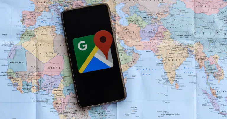 Obtenir les coordonnées GPS d’un lieu avec Google Maps