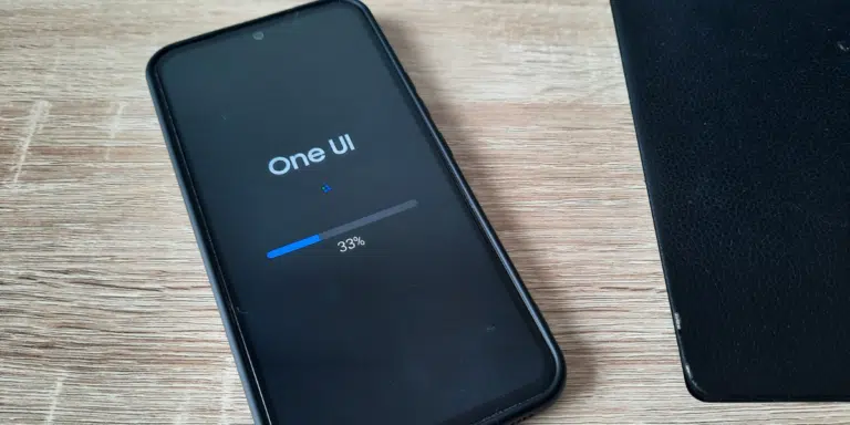 La mise à jour One UI 6.0 arrive sur le Samsung Galaxy A54